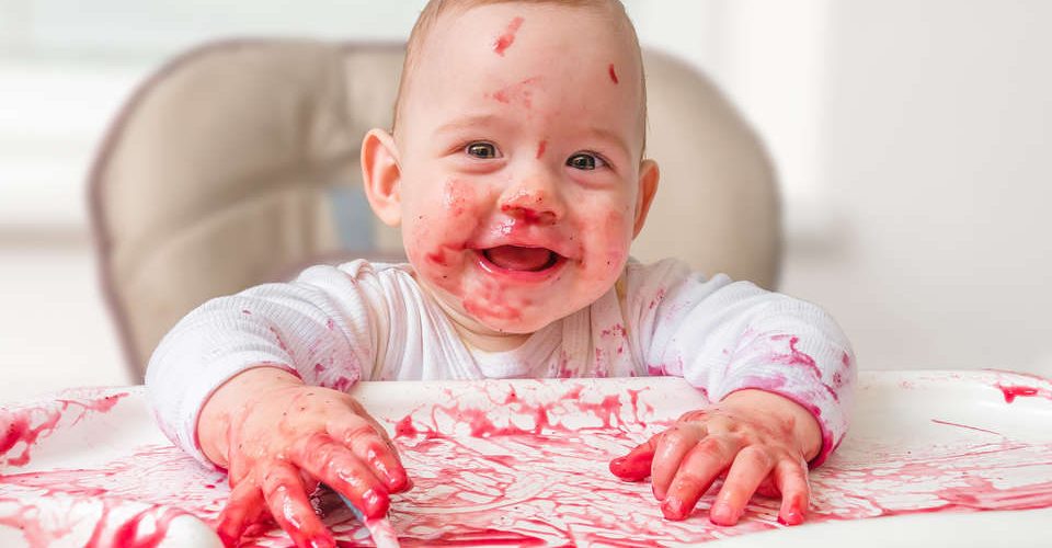 How To Minimise Your Toddler’s Messy Mealtimes